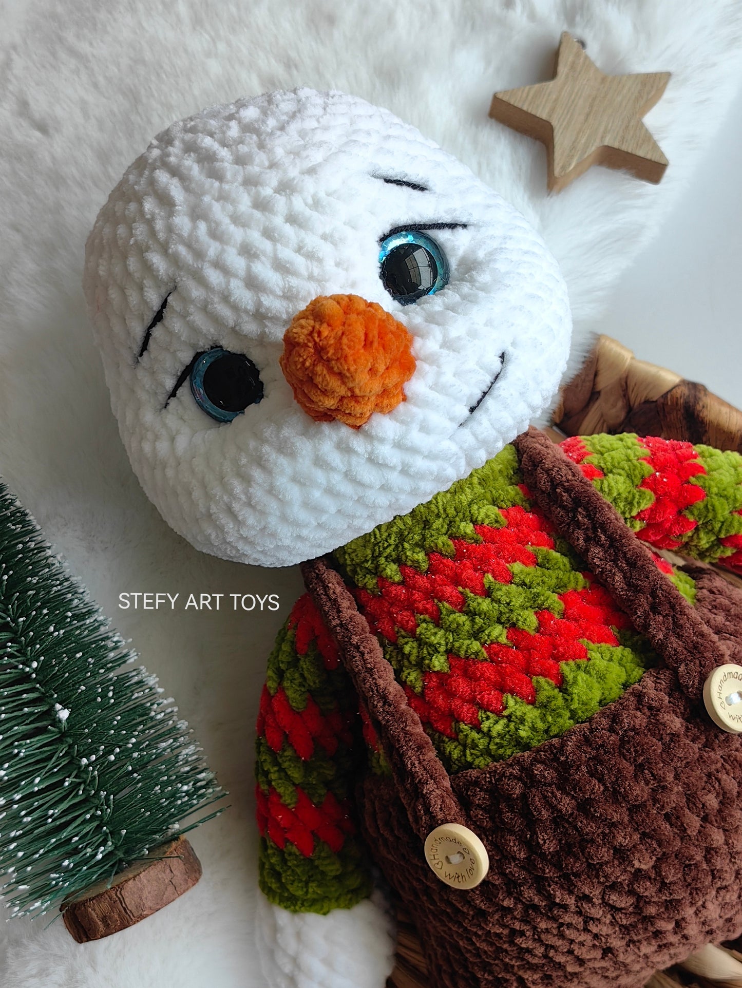 Снежен човек Амигуруми  готово изделие